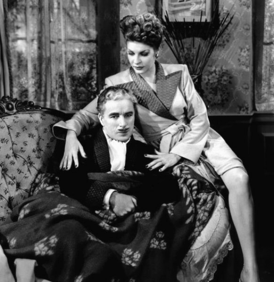 Огни рампы (1952)