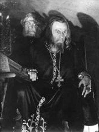 Домбровский В.В. Фотография. Николай Черкасов в роли Ивана Грозного