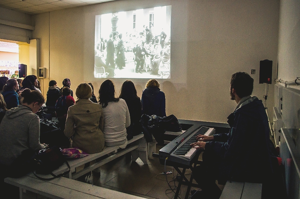 Ночь в музее Музея кино