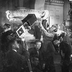 Сергей Эйзенштейн, Григорий Александров, Владимир Нильсен, Илья Трауберг на съемочной площадке