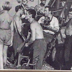 Режиссер Андрей Тарковский, оператор Вадим Юсов на съемках фильма