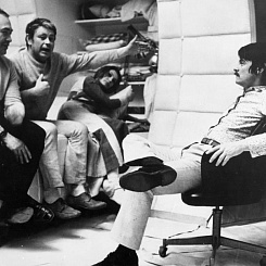 Рабочий момент съемок. А. Тарковский, Н.Бондарчук, В. Юсов, Д.Банионис