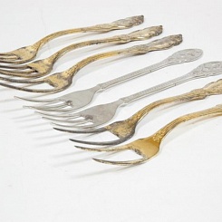 Столовые приборы - вилки