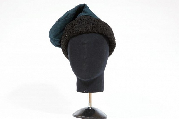 Шапки и кушаки казачьи (для массовых сцен)