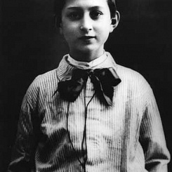 Портреты М.И. Ромма: детство, отрочество, юность