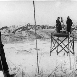 Режиссер Сергей Эйзенштейн на выборе натуры