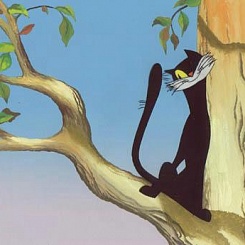 Кот на дереве