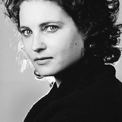 Фотопробы актрисы Валери Мересс на роль Юлии