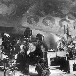 Режиссер Сергей Эйзенштейн на съемочной площадке. 2 серия