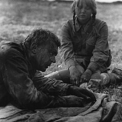 Сергей Бондарчук, Татьяна Божок в фильме