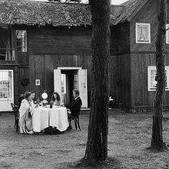 Рекламный материал. С.Флитвуд, В.Мересс, Ф.Францен, С.Вольтер